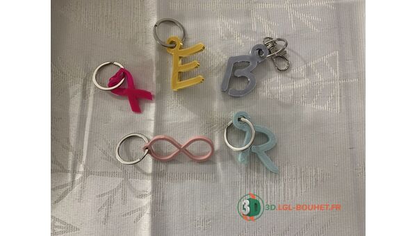 Porte-clés personnalisable initiale ou objet